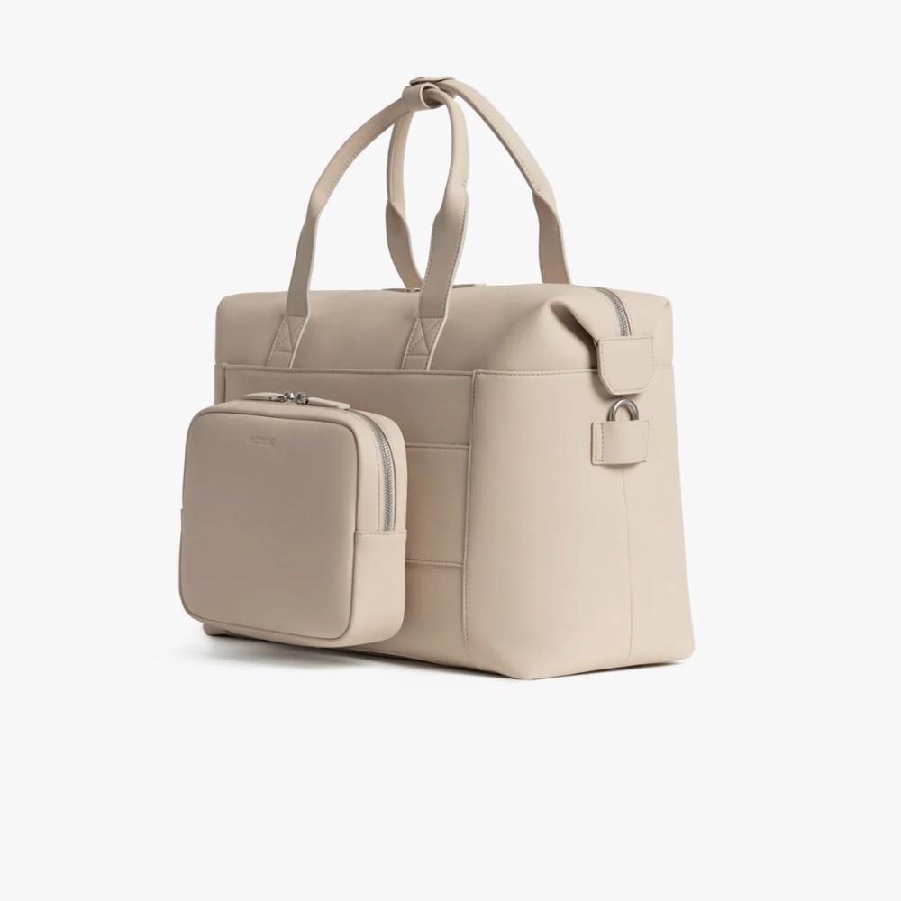 Monos Metro Duffel – Vegan Leather, Water-Resistant - Picture 3 of 13